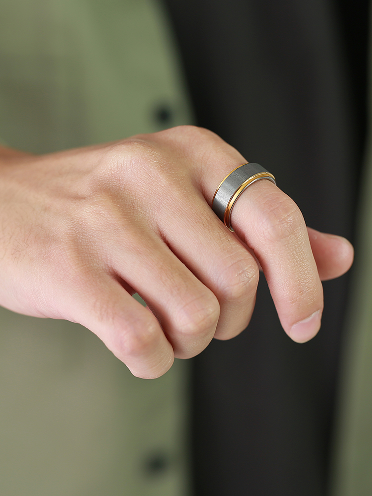 Bague de mariage en carbure de tungstène brossé pour hommes, finition polie, ajustement confortable, argent et or